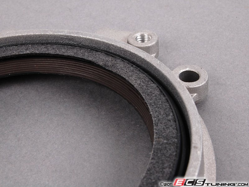 Rear Crankshaft Seal - With Flange 4 Rear Crankshaft Seal - With Flange