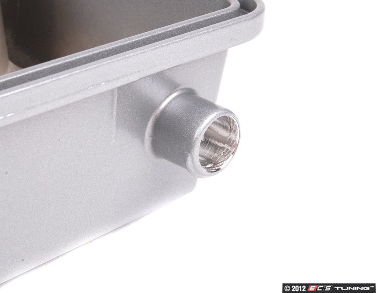 Valve Cover - Cylinders 5-8 7 Valve Cover - Cylinders 5-8