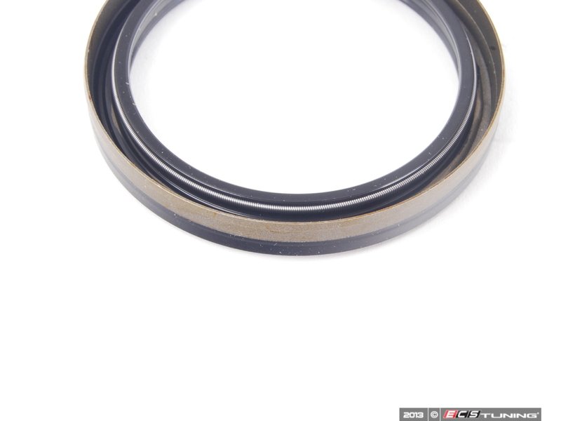 Front Crank Seal 4 Front Crank Seal