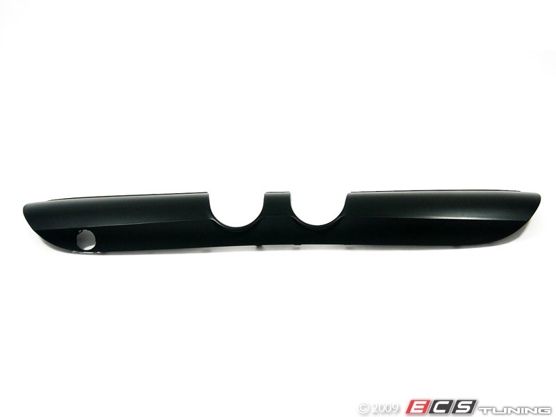 R32 Exhaust Surround 3 R32 Exhaust Surround