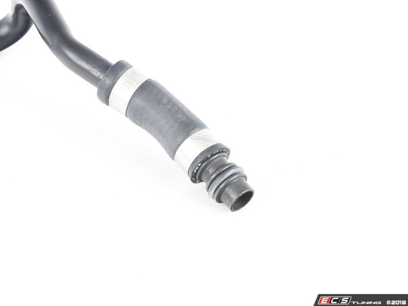 E38 Coolant Pipe - Return Line