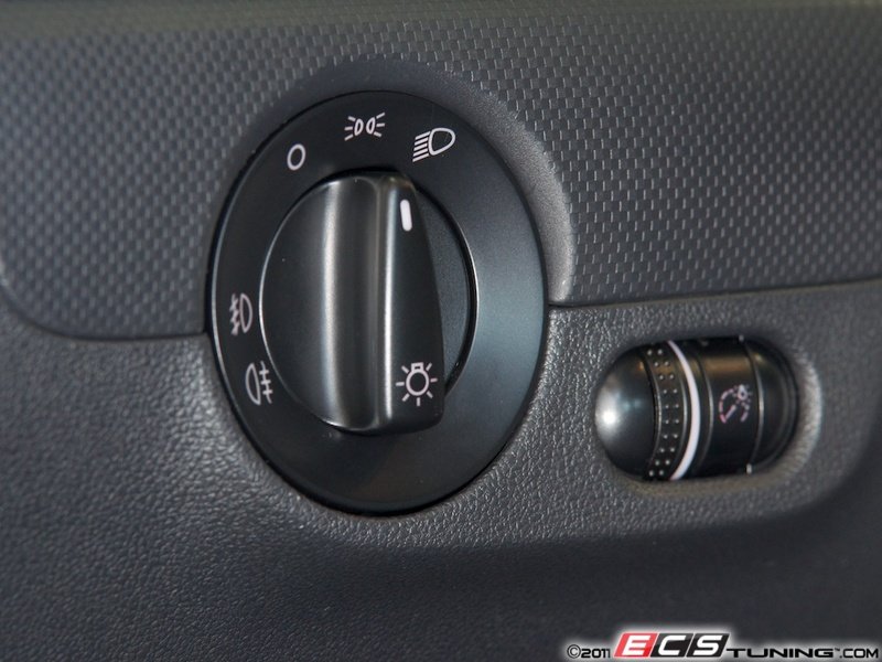 Standard European Headlight Switch - Black