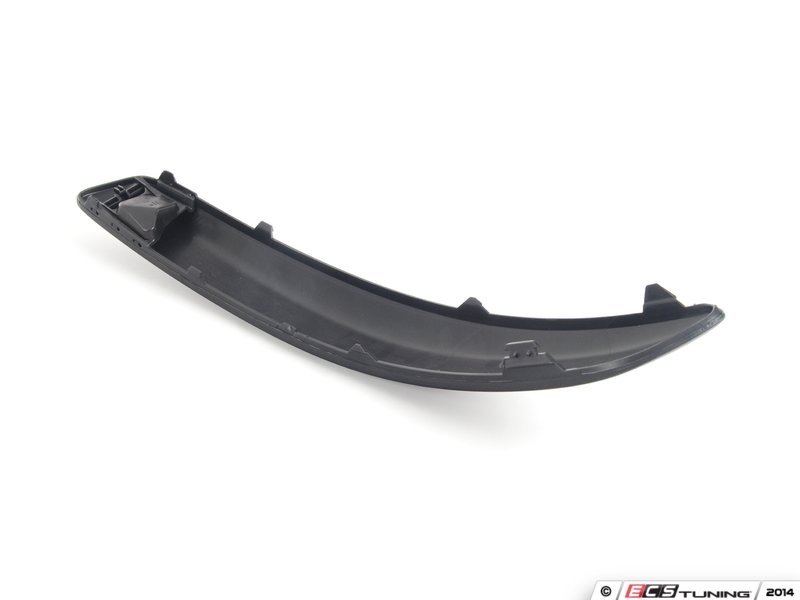 European Textured Rabbit Bumper Moulding - Right